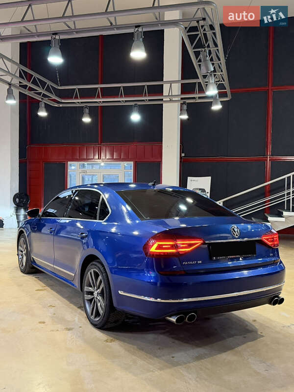 Седан Volkswagen Passat 2016 в Запоріжжі