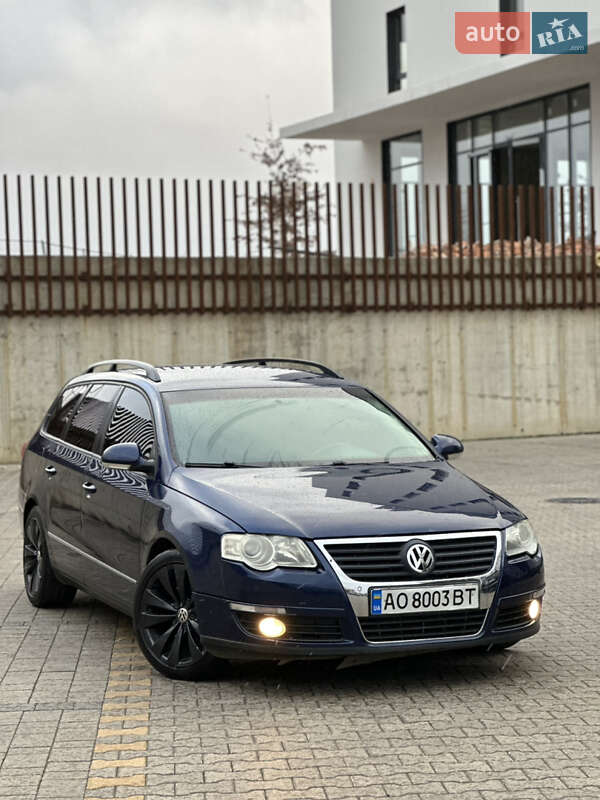 Універсал Volkswagen Passat 2008 в Ужгороді