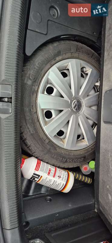 Универсал Volkswagen Passat 2012 в Харькове