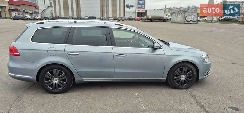 Универсал Volkswagen Passat 2012 в Харькове