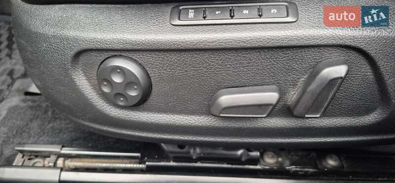 Универсал Volkswagen Passat 2012 в Харькове