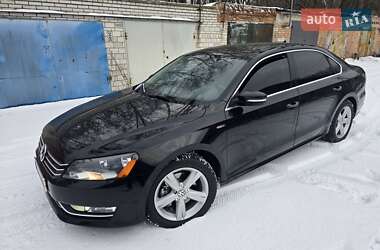 Седан Volkswagen Passat 2013 в Києві
