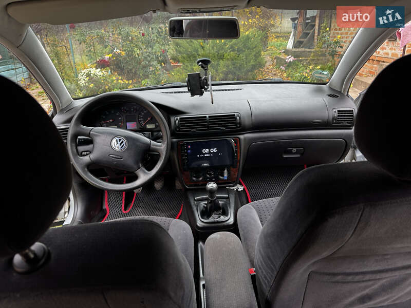 Универсал Volkswagen Passat 1999 в Люботине