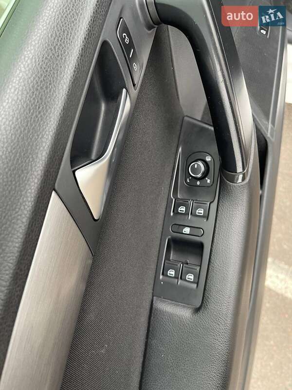 Седан Volkswagen Passat 2012 в Одессе фото 12 Седан Volkswagen Passat 2012 в Одессе