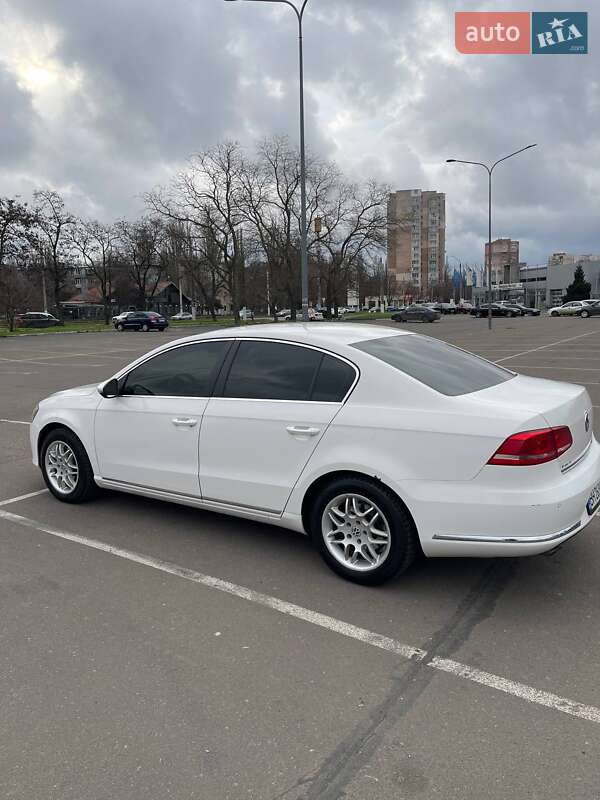 Седан Volkswagen Passat 2012 в Одессе фото 5 Седан Volkswagen Passat 2012 в Одессе