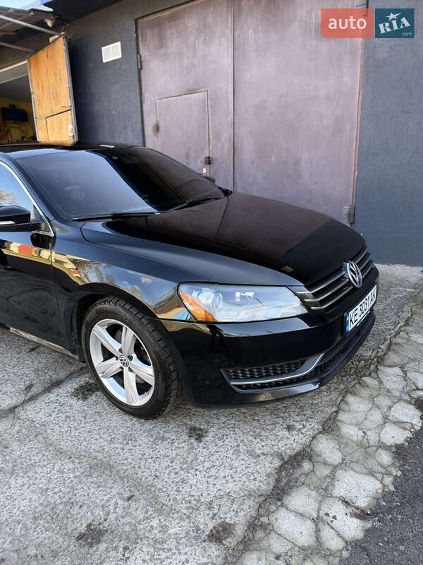 Седан Volkswagen Passat 2014 в Кривом Роге