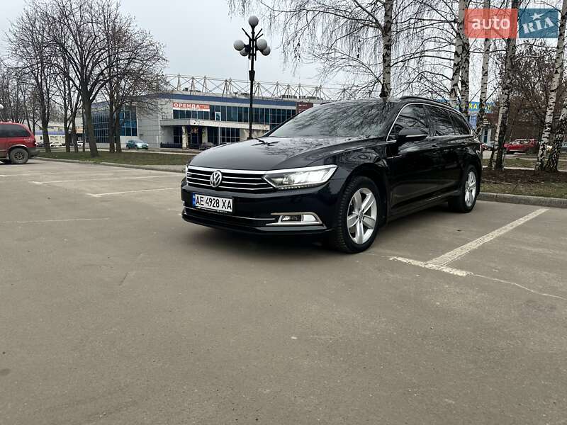 Универсал Volkswagen Passat 2017 в Кривом Роге