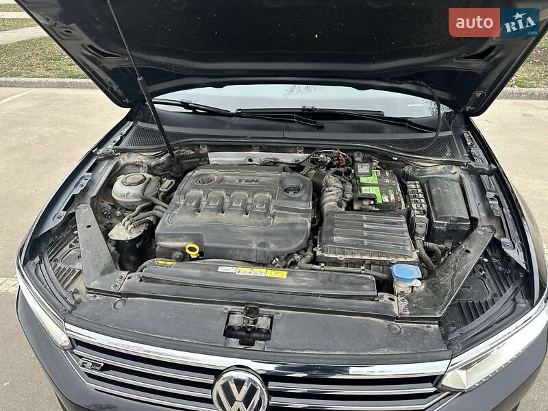 Универсал Volkswagen Passat 2017 в Кривом Роге