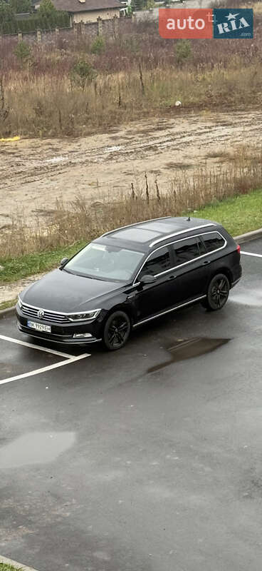 Універсал Volkswagen Passat 2015 в Рівному