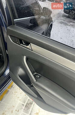 Седан Volkswagen Passat 2013 в Хмельницком