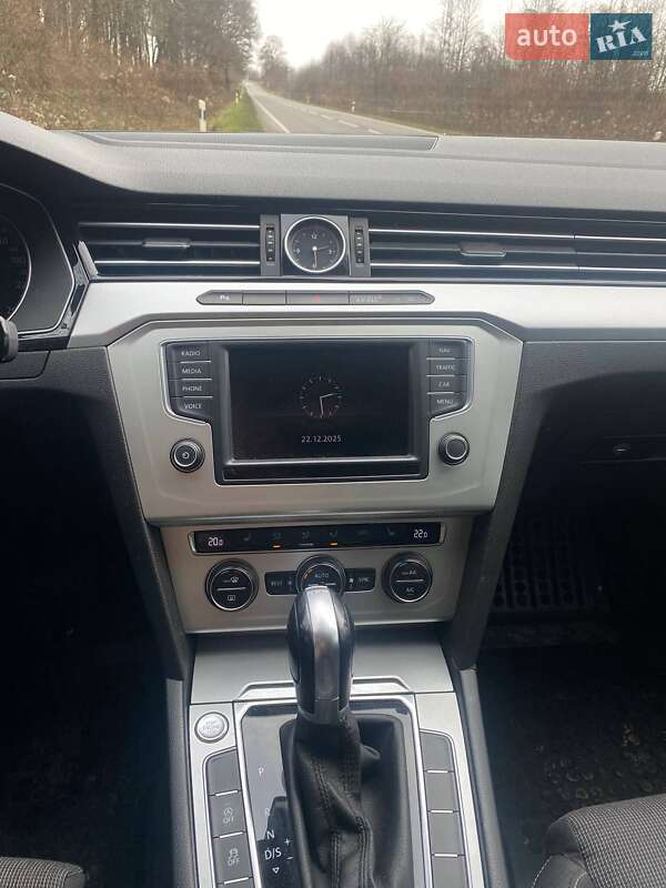Універсал Volkswagen Passat 2015 в Яворові фото 13 Універсал Volkswagen Passat 2015 в Яворові