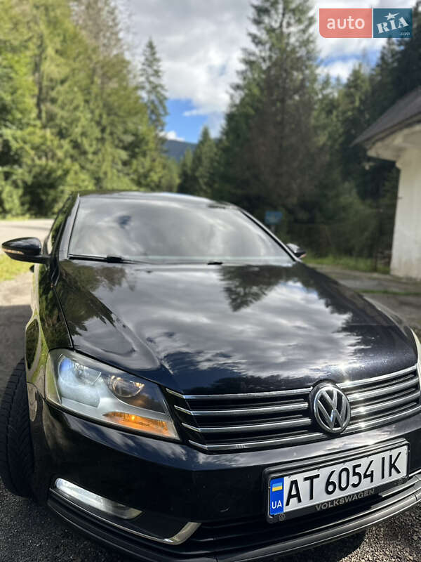 Седан Volkswagen Passat 2011 в Межгорье