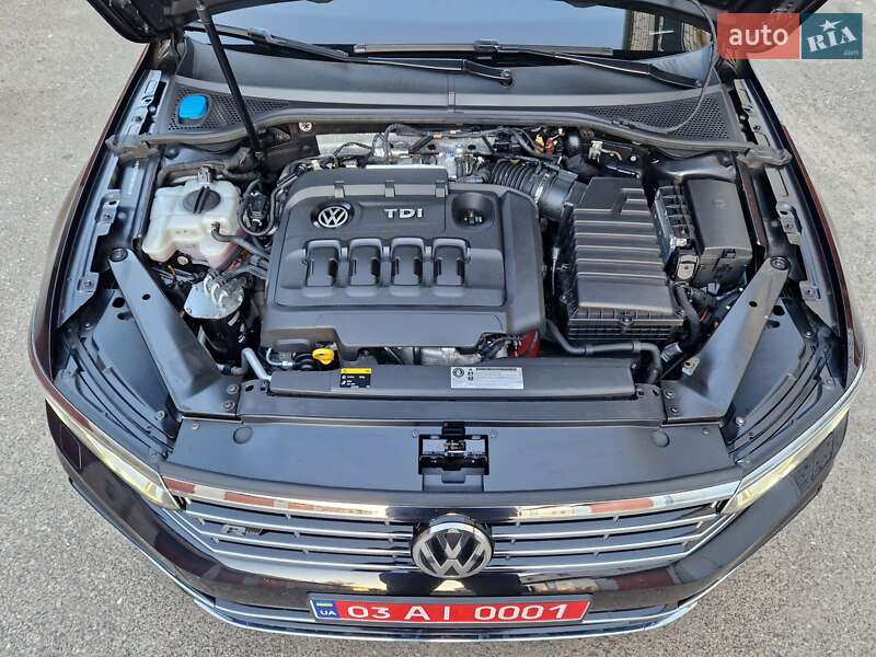 Універсал Volkswagen Passat 2016 в Києві фото 52 Універсал Volkswagen Passat 2016 в Києві