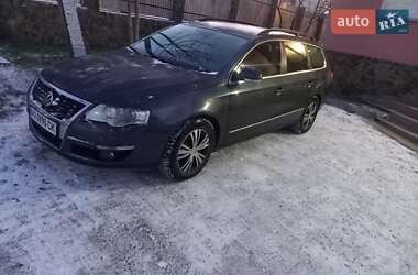 Универсал Volkswagen Passat 2010 в Ужгороде