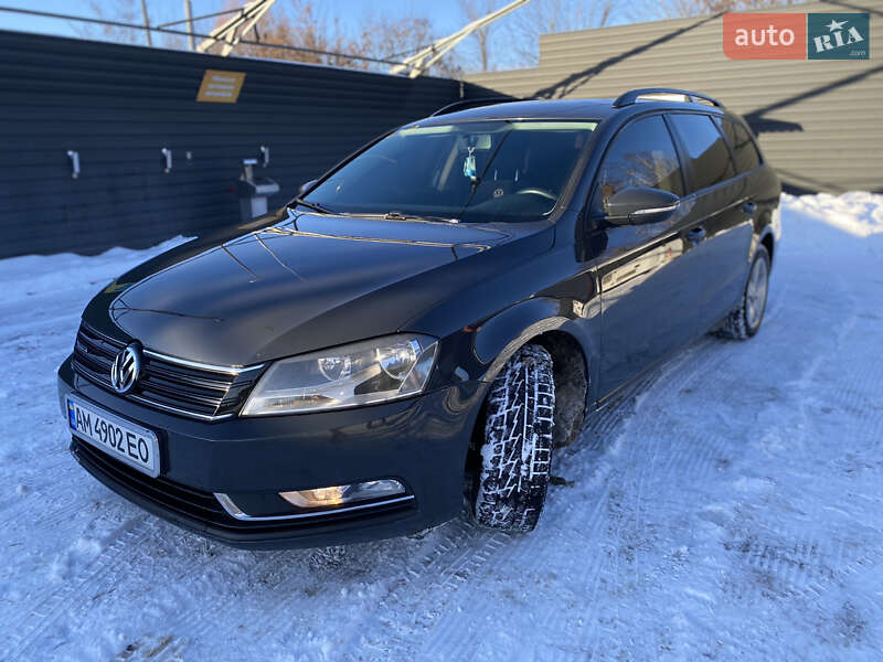 Універсал Volkswagen Passat 2013 в Бердичеві
