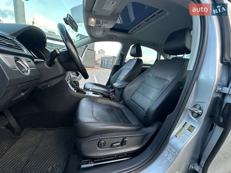 Седан Volkswagen Passat 2018 в Одессе