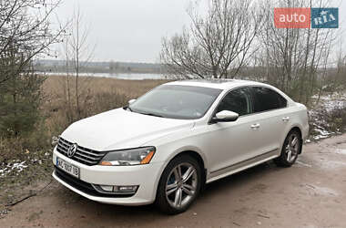Седан Volkswagen Passat 2011 в Володимирі