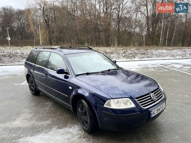 Универсал Volkswagen Passat 2003 в Горохове