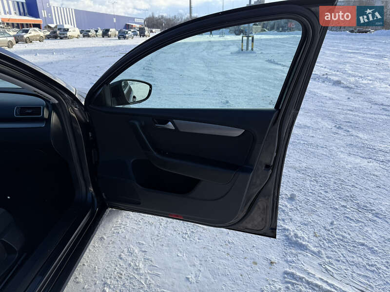 Универсал Volkswagen Passat 2011 в Сумах фото 31 Универсал Volkswagen Passat 2011 в Сумах