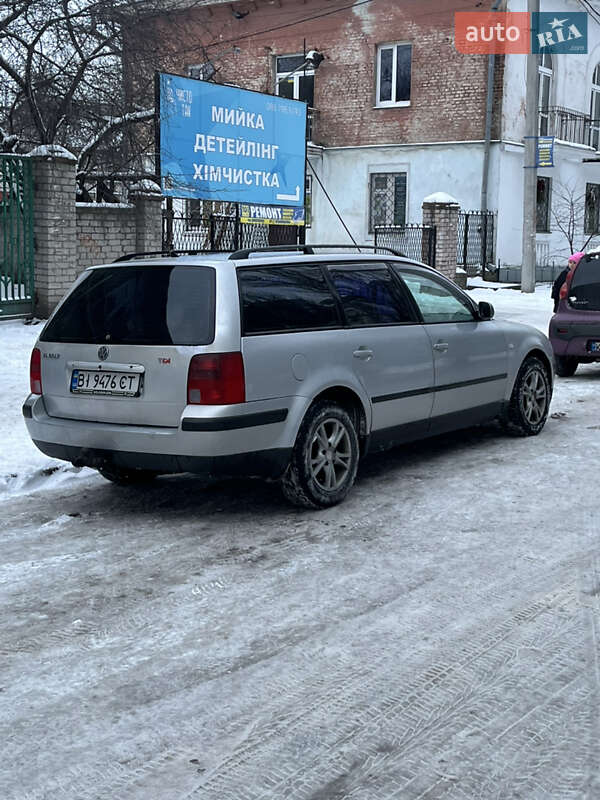 Универсал Volkswagen Passat 2000 в Кременчуге