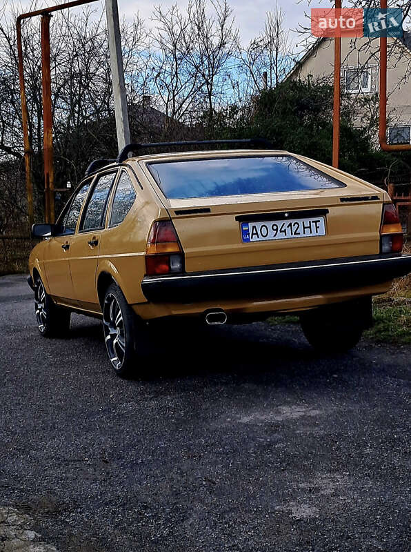 Хетчбек Volkswagen Passat 1981 в Ужгороді