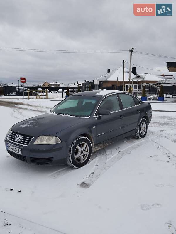Седан Volkswagen Passat 2001 в Рованцях фото 12 Седан Volkswagen Passat 2001 в Рованцях