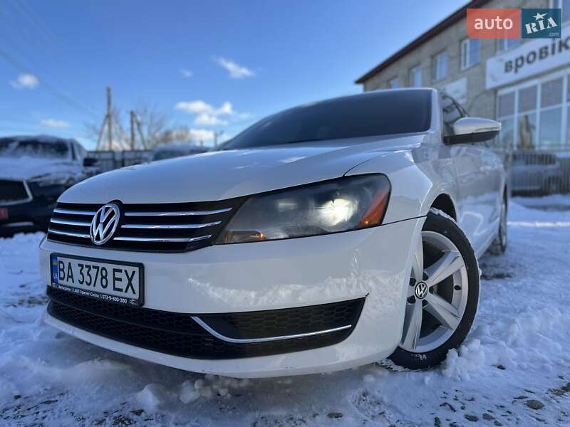 Седан Volkswagen Passat 2012 в Смілі