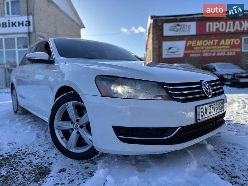 Седан Volkswagen Passat 2012 в Смілі