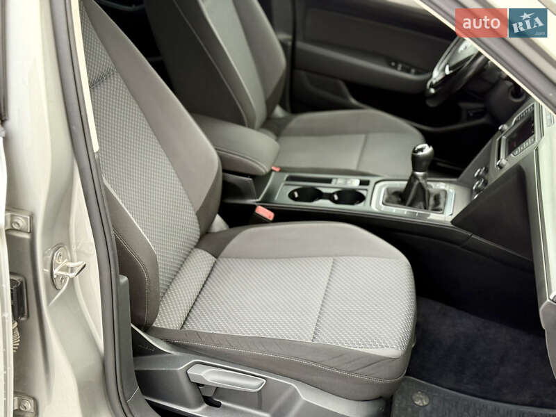 Универсал Volkswagen Passat 2016 в Луцке