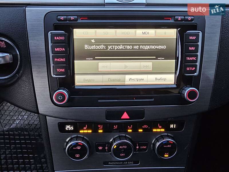 Универсал Volkswagen Passat 2012 в Стрые фото 102 Универсал Volkswagen Passat 2012 в Стрые