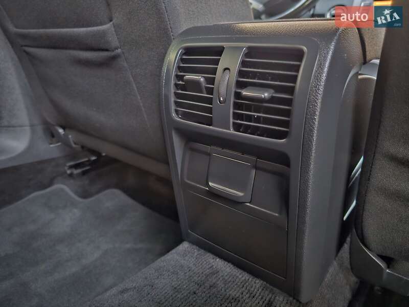 Универсал Volkswagen Passat 2012 в Стрые фото 121 Универсал Volkswagen Passat 2012 в Стрые