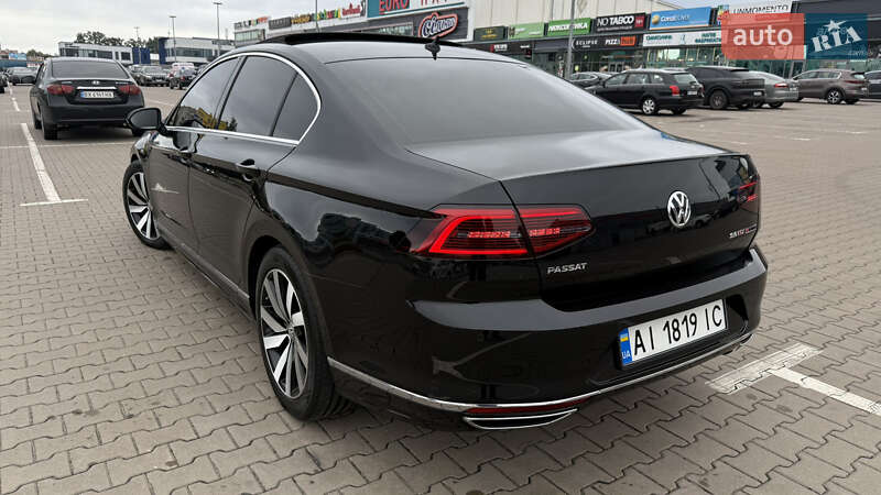 Седан Volkswagen Passat 2017 в Києві