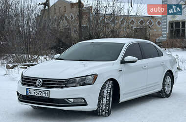 Седан Volkswagen Passat 2015 в Софиевской Борщаговке