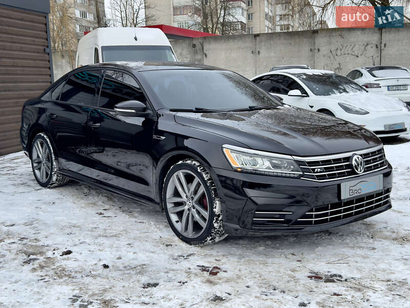 Седан Volkswagen Passat 2017 в Виннице