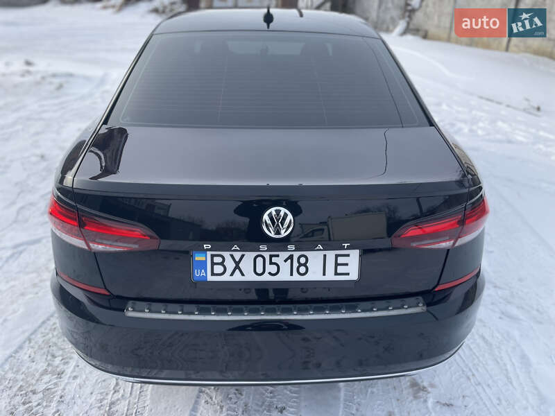Седан Volkswagen Passat 2020 в Хмельницком
