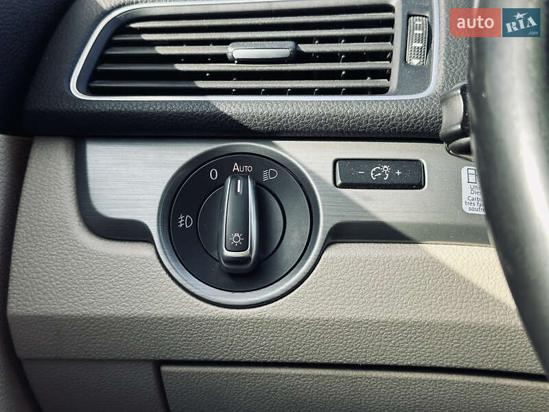 Седан Volkswagen Passat 2014 в Кременчуге