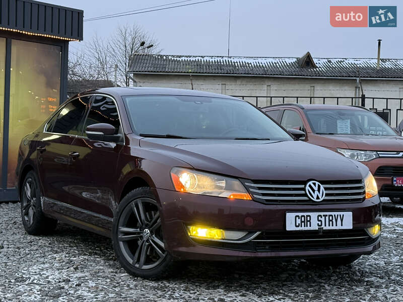 Седан Volkswagen Passat 2014 в Стрые