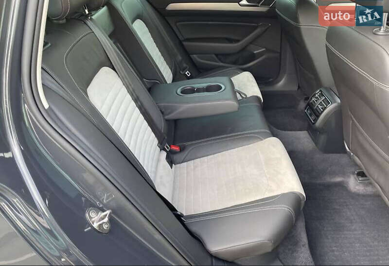 Універсал Volkswagen Passat 2017 в Броварах