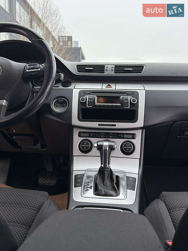 Универсал Volkswagen Passat 2010 в Белой Церкви