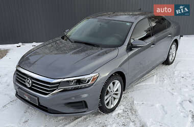 Седан Volkswagen Passat 2020 в Івано-Франківську