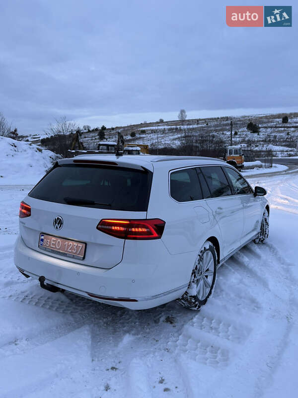 Универсал Volkswagen Passat 2018 в Бережанах