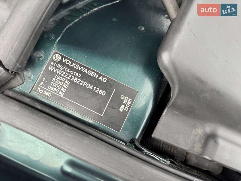 Седан Volkswagen Passat 2001 в Дубно