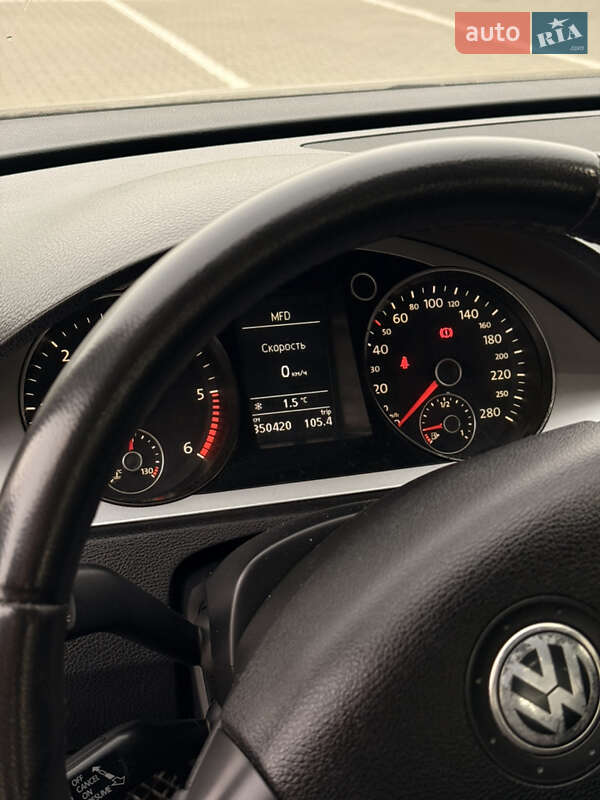 Седан Volkswagen Passat 2005 в Черновцах