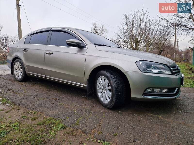 Volkswagen Passat 2013