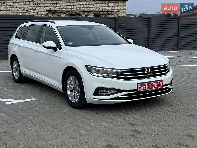 Универсал Volkswagen Passat 2021 в Дубно