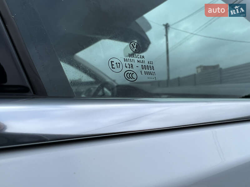 Универсал Volkswagen Passat 2021 в Дубно