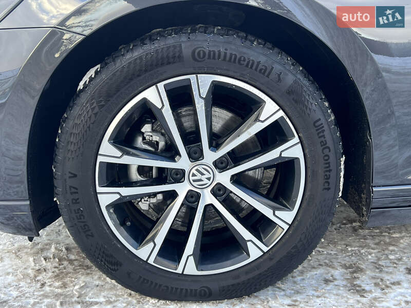 Універсал Volkswagen Passat 2019 в Лопатині