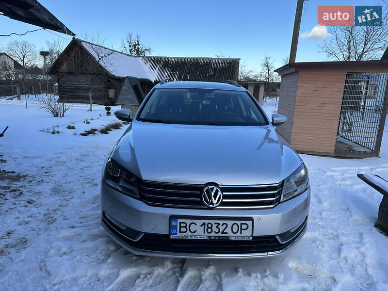 Volkswagen Passat 2012