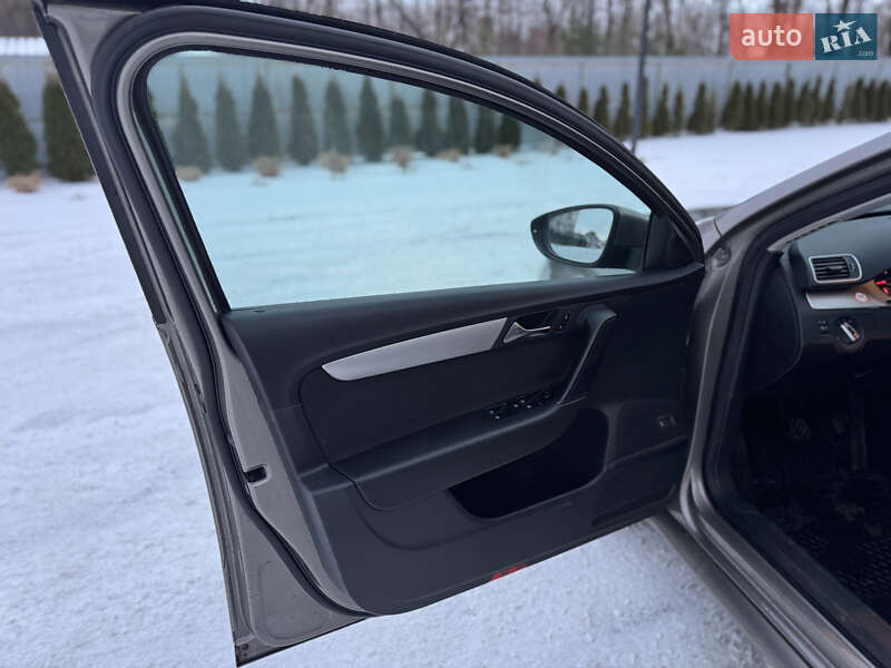 Універсал Volkswagen Passat 2011 в Луцьку фото 10 Універсал Volkswagen Passat 2011 в Луцьку