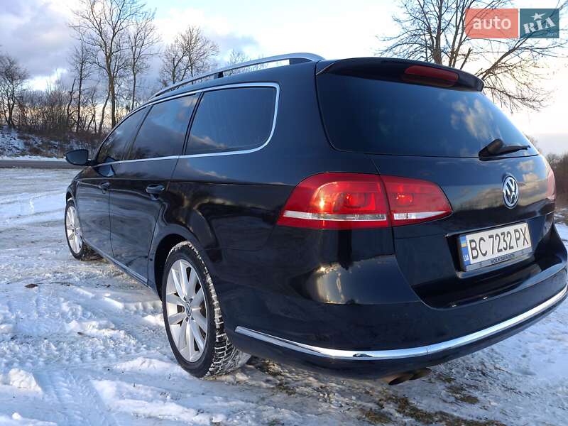 Універсал Volkswagen Passat 2011 в Львові фото 3 Універсал Volkswagen Passat 2011 в Львові